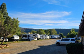Historic Mora Inn & RV Park
